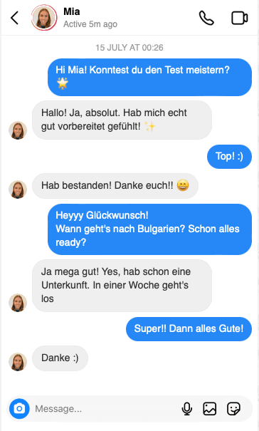 trans.pointingLadyAlt